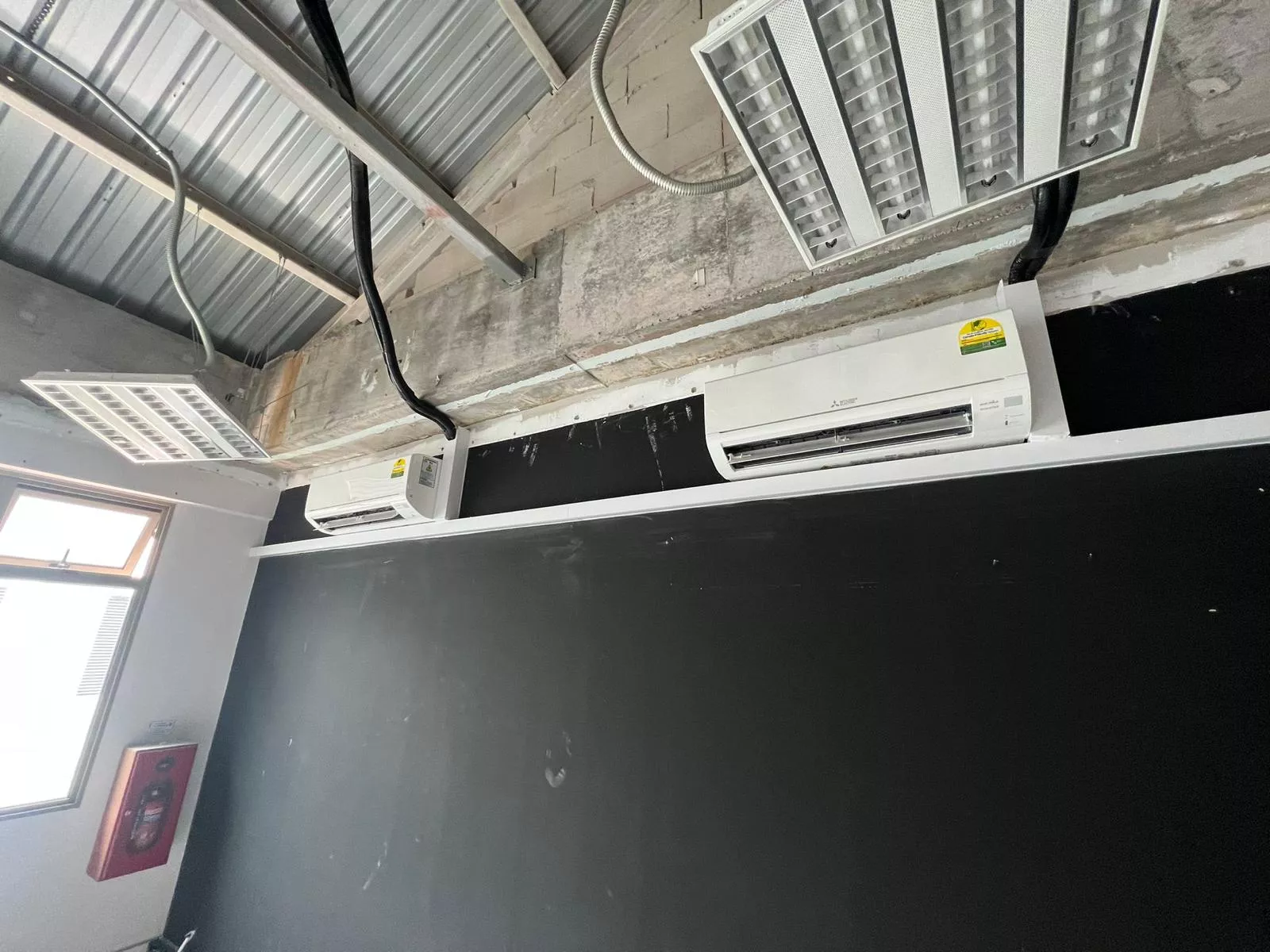 When to Replace Your Aircon vs Keep Repairing It